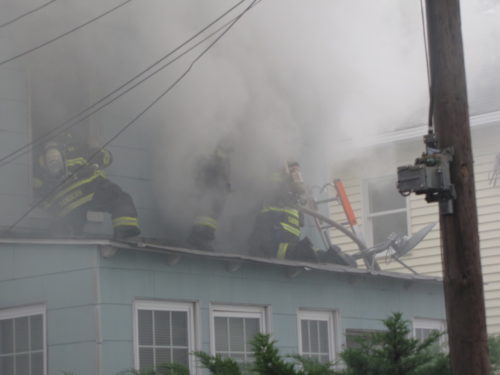 rb-fire-052718-3-1-500x375-1110372