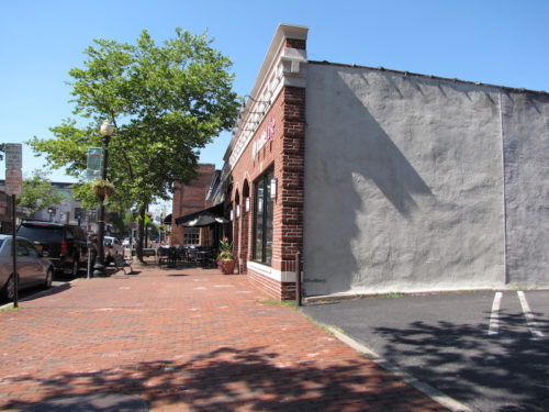 97-broad-071018-500x375-6343259