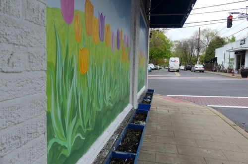 fair-haven-hardware-mural-050120-500x332-6825131