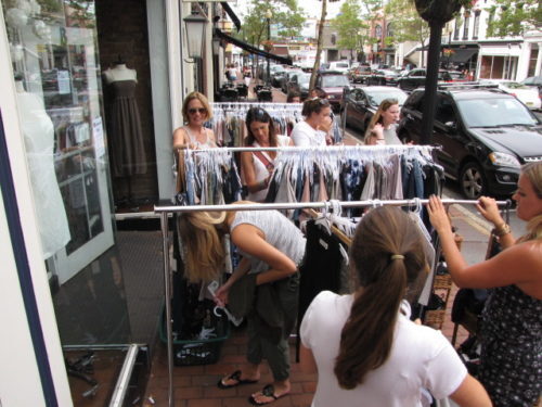rb-sidewalk-sale-072817-2-500x375-7148455