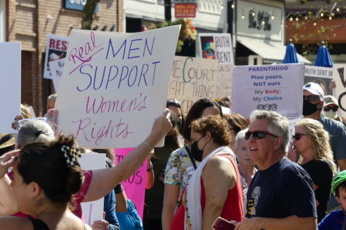 red-bank-womens-march-100221-10-500x332-3706475