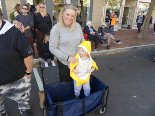 red-bank-halloween-parade-103022-24-500x375-9007586