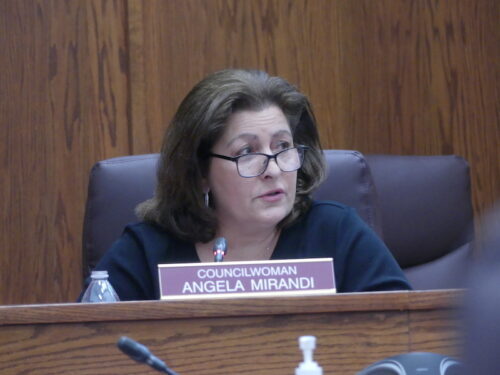 angela-mirandi-062823-2-500x375-4749656
