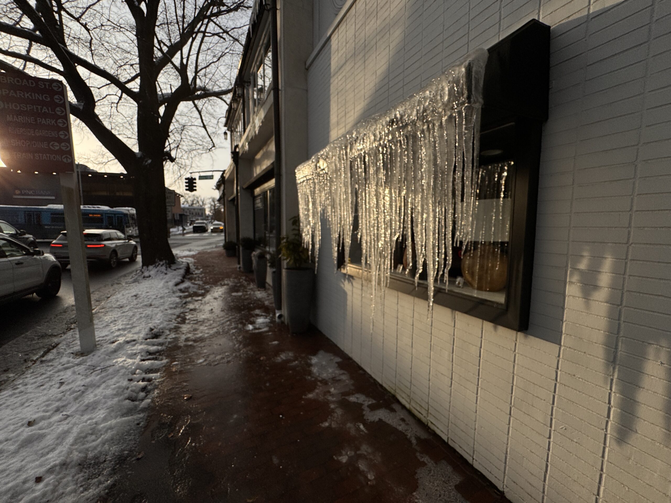147 Broad Street, Harding Road 122025 Red Bank Design Center